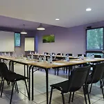 ホテル Ibis Budget Les Champarts
