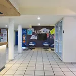 Ibis Budget Les Champarts