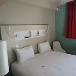 Ibis Budget Les Champarts