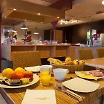 Hotel Ibis Budget Les Champarts