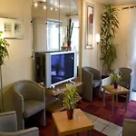 Ibis Budget Les Champarts ホテル Chille