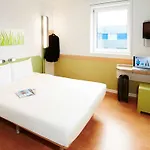 Ibis Budget Les Champarts