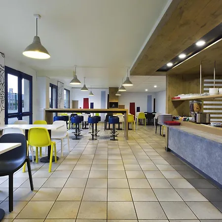 호텔 Ibis Budget Les Champarts