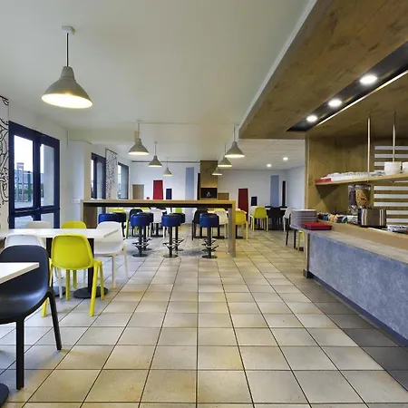 Ibis Budget Les Champarts Chille