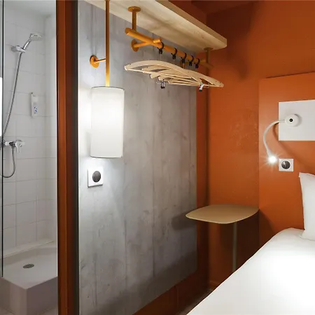 Ibis Budget Les Champarts Hotell Chille
