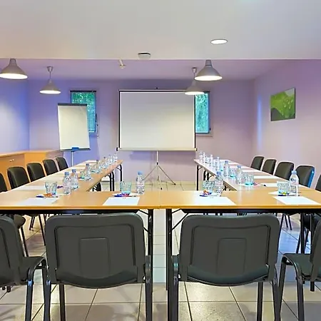 Ibis Budget Les Champarts 2* Chille