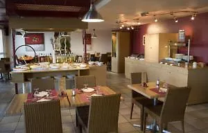 Ibis Budget Les Champarts
