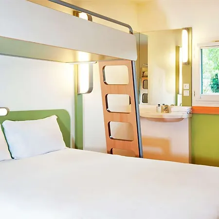 מלון Ibis Budget Les Champarts Chille
