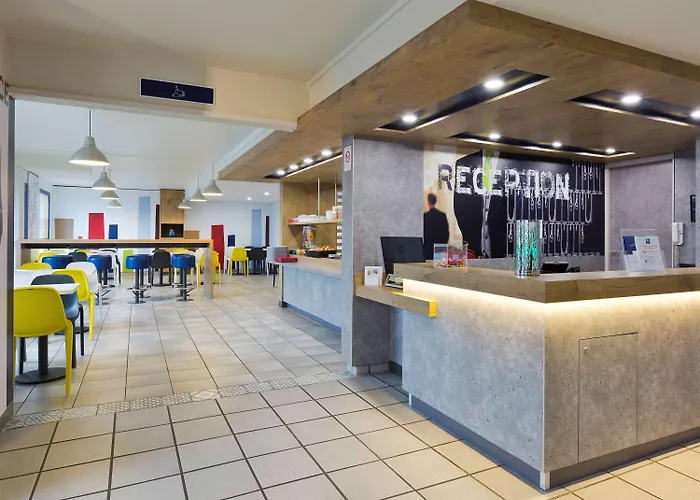 Ibis Budget Les Champarts
