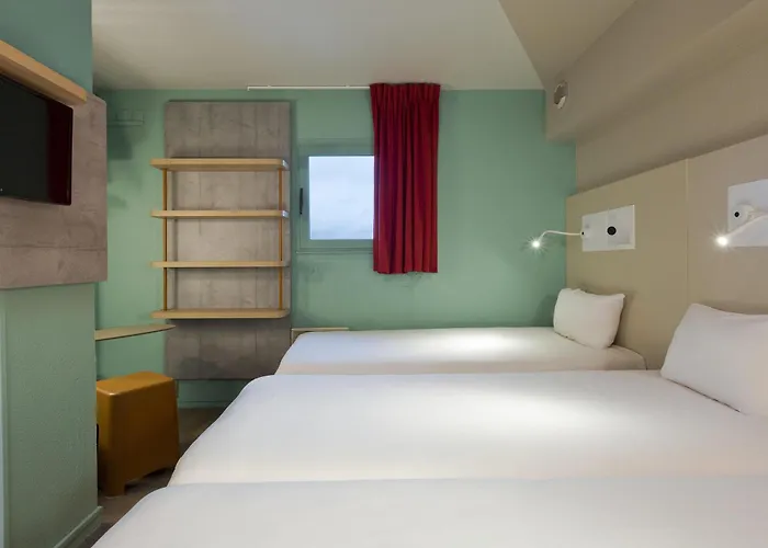 Ibis Budget Les Champarts ホテル Chille