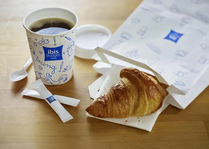 ホテル Ibis Budget Les Champarts