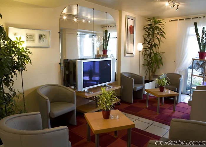 Ibis Budget Les Champarts ホテル