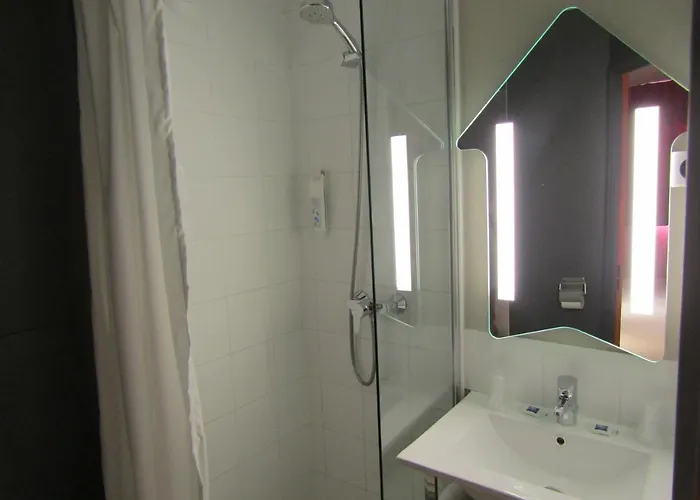 Ibis Budget Les Champarts 2*