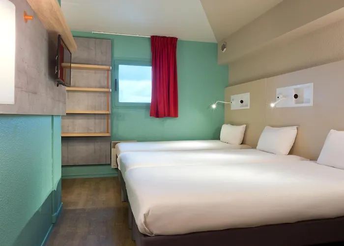 Ibis Budget Les Champarts