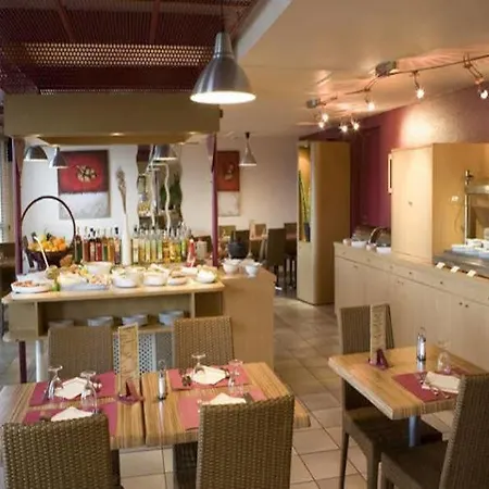 Ibis Budget Les Champarts Hotel Chille